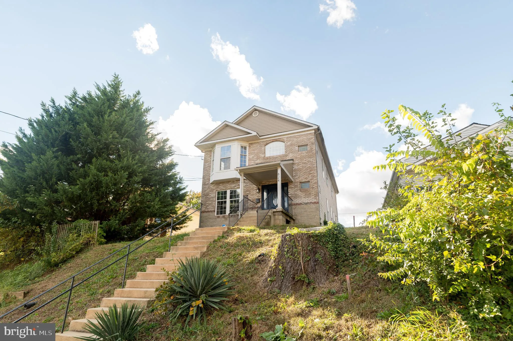 824 48TH PLACE, Washington, DC 20019