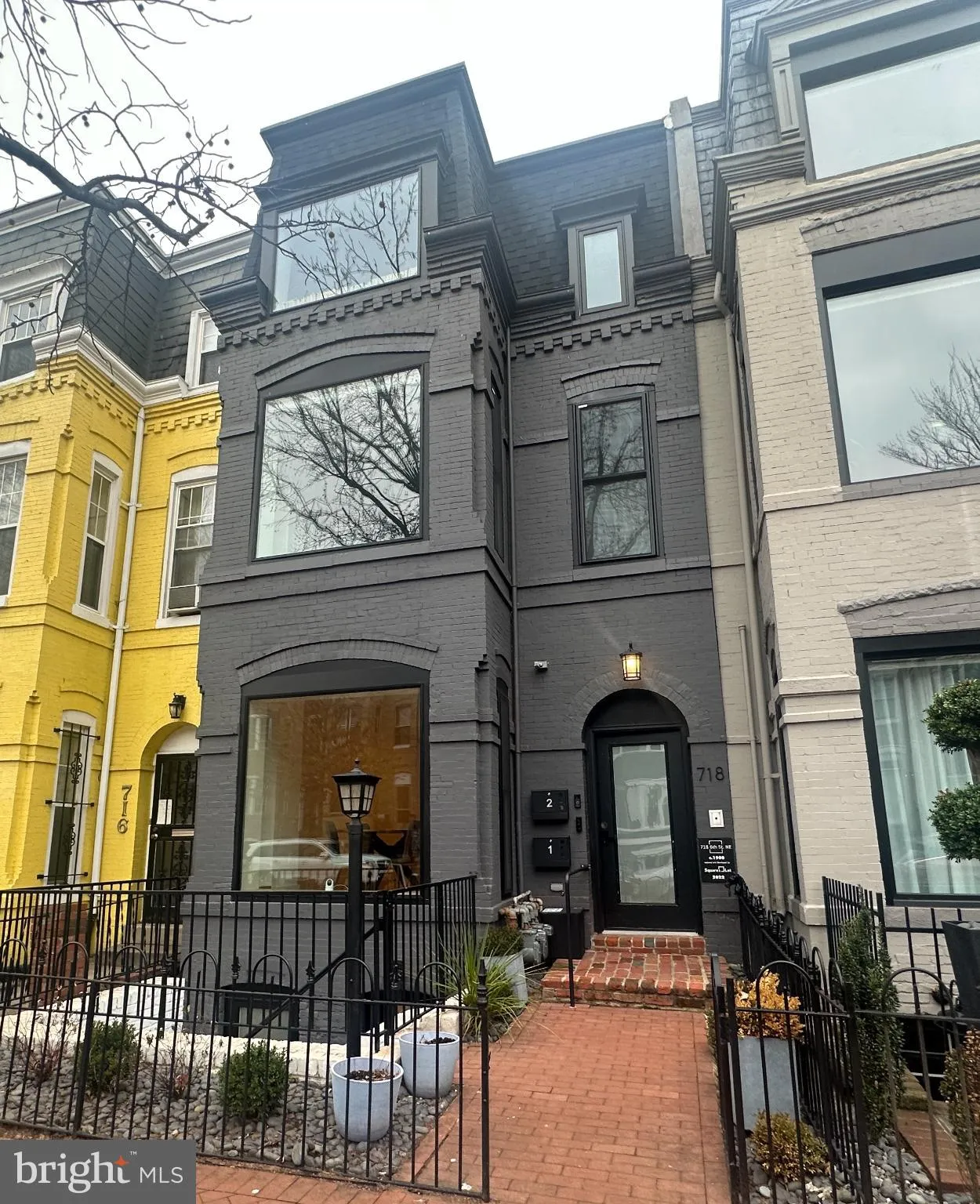 718 6TH STREET, Washington, DC 20002