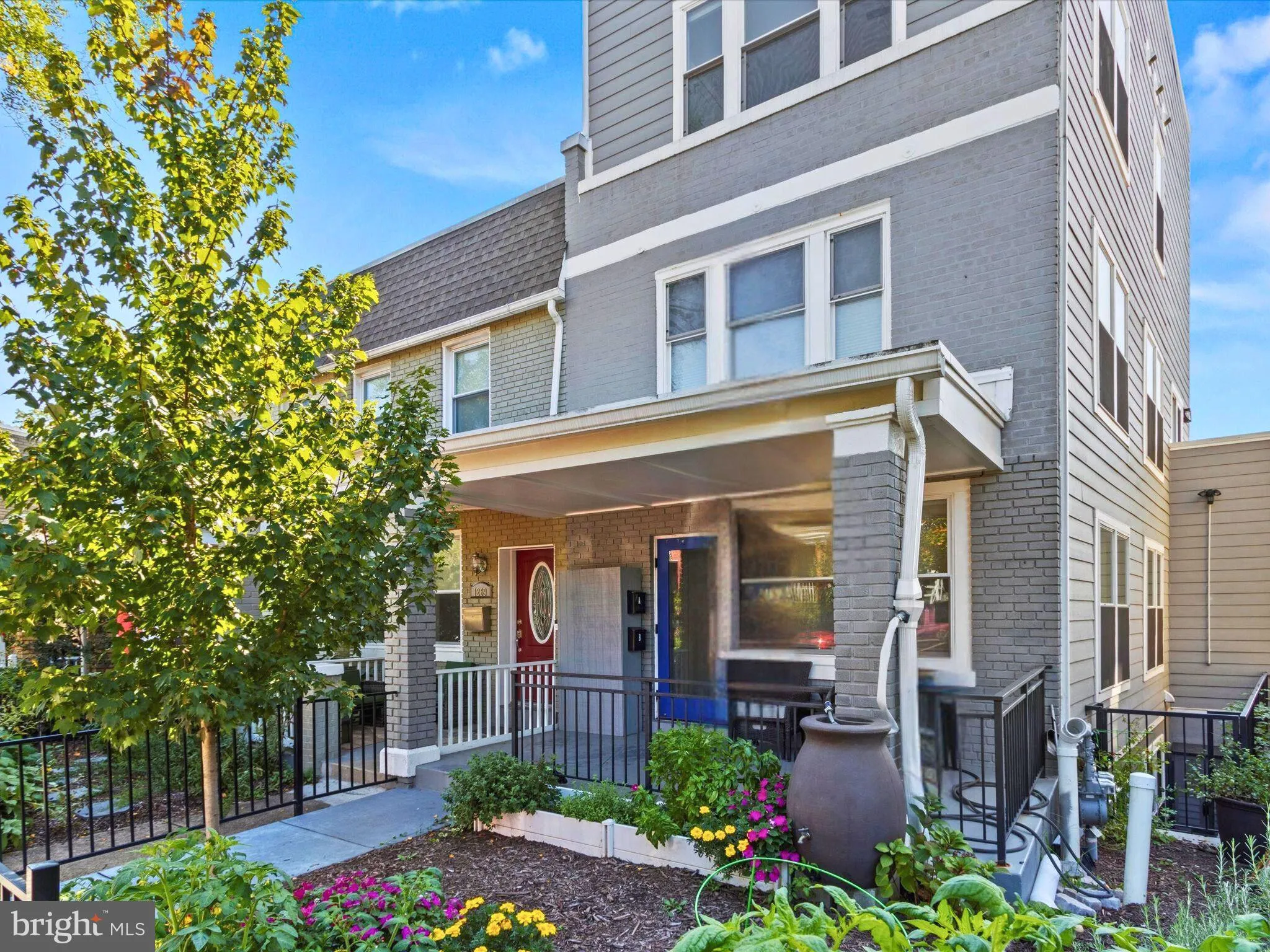 1267 PENN STREET, Washington, DC 20002