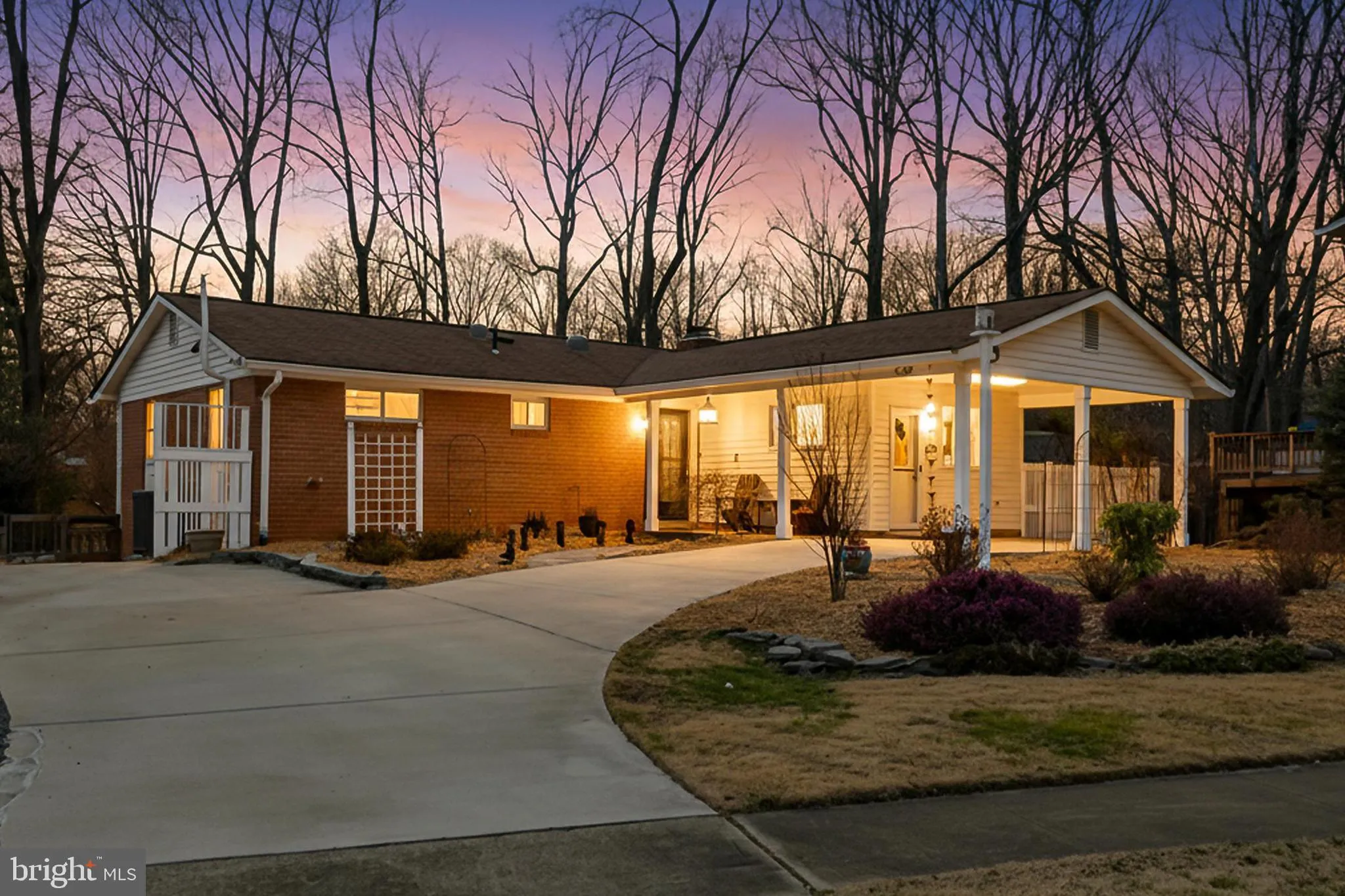 10016 RAEBURN COURT, Fairfax, VA 22032