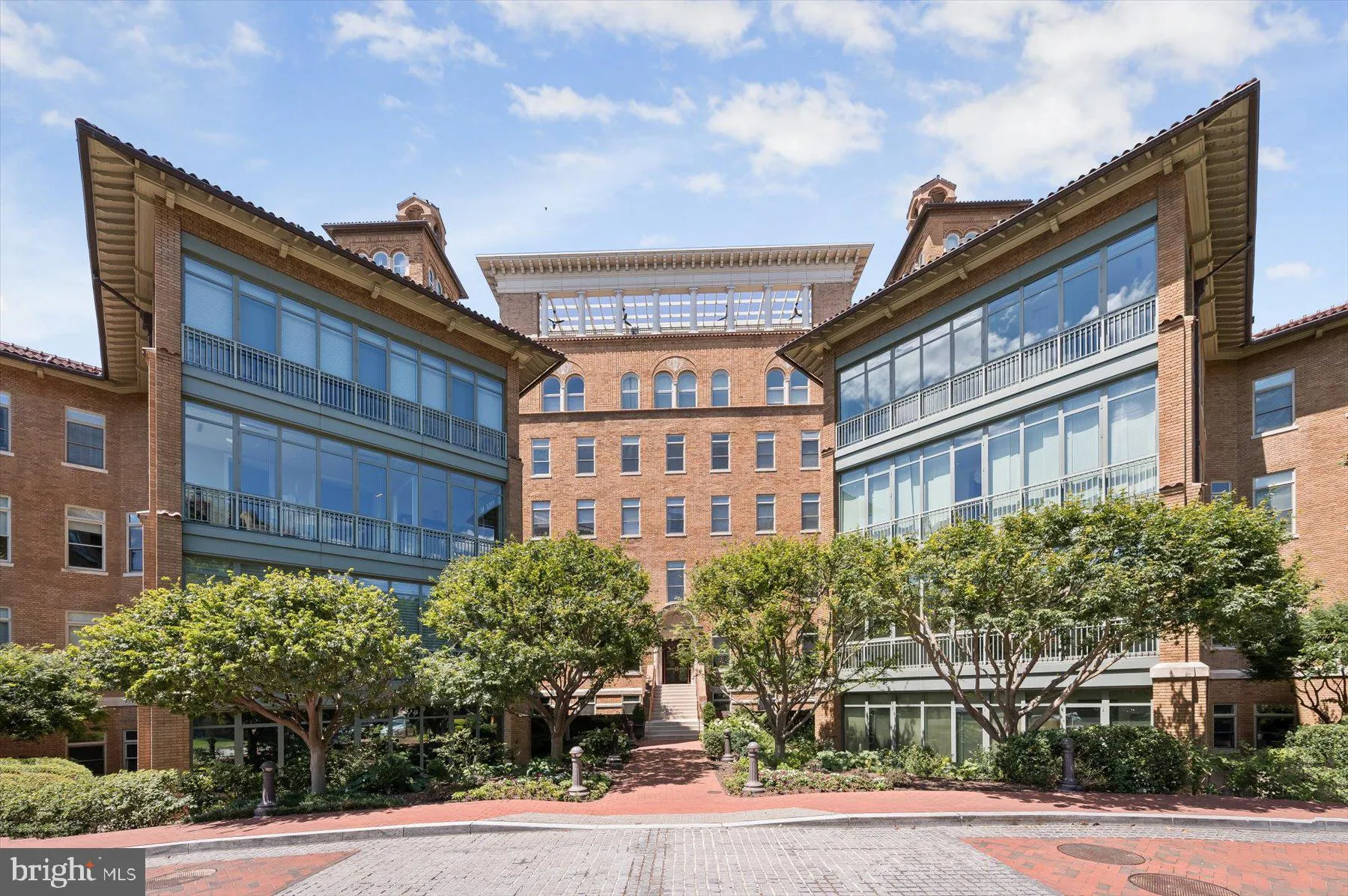 2425 L STREET, Washington, DC 20037