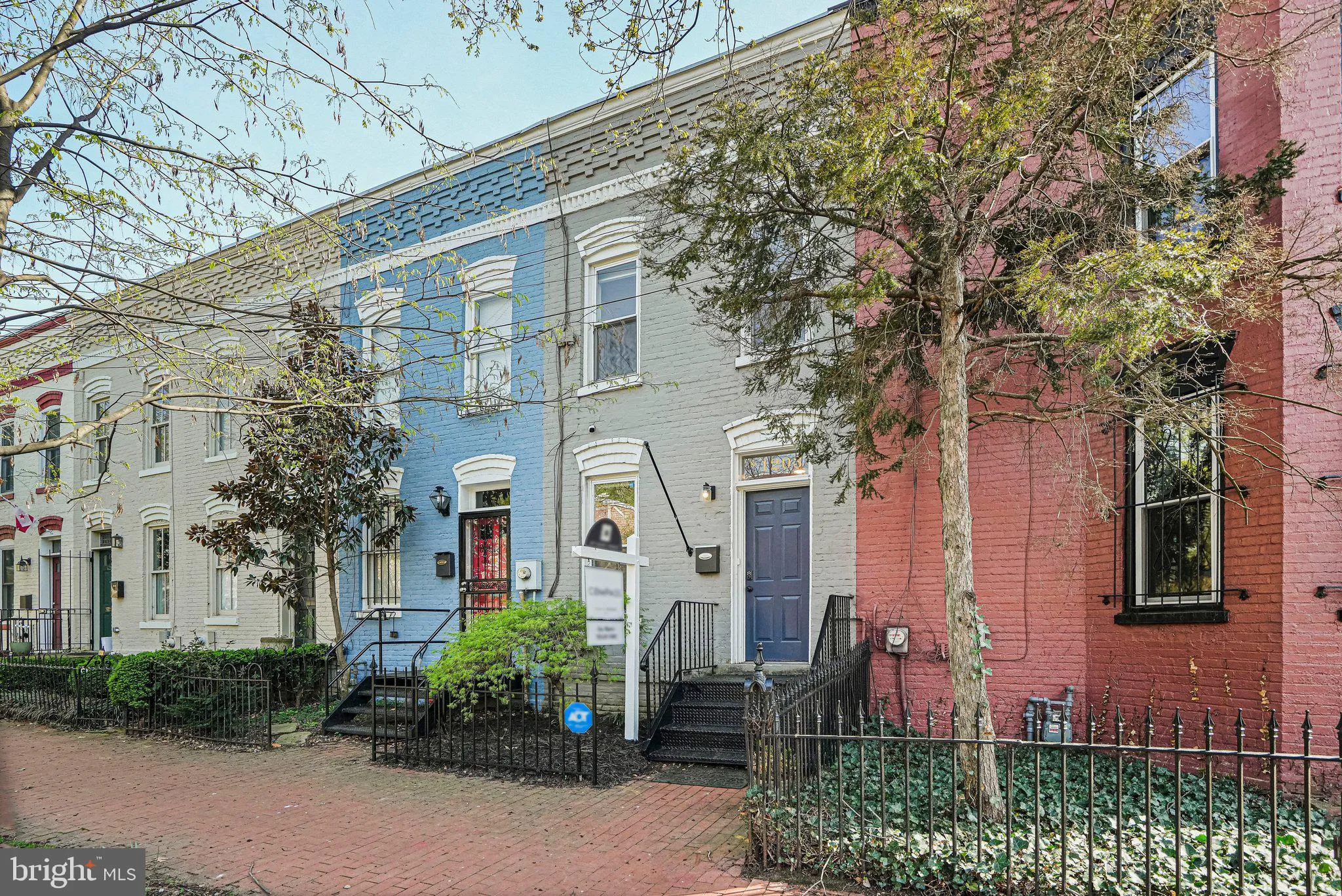 1203 C STREET, Washington, DC 20003