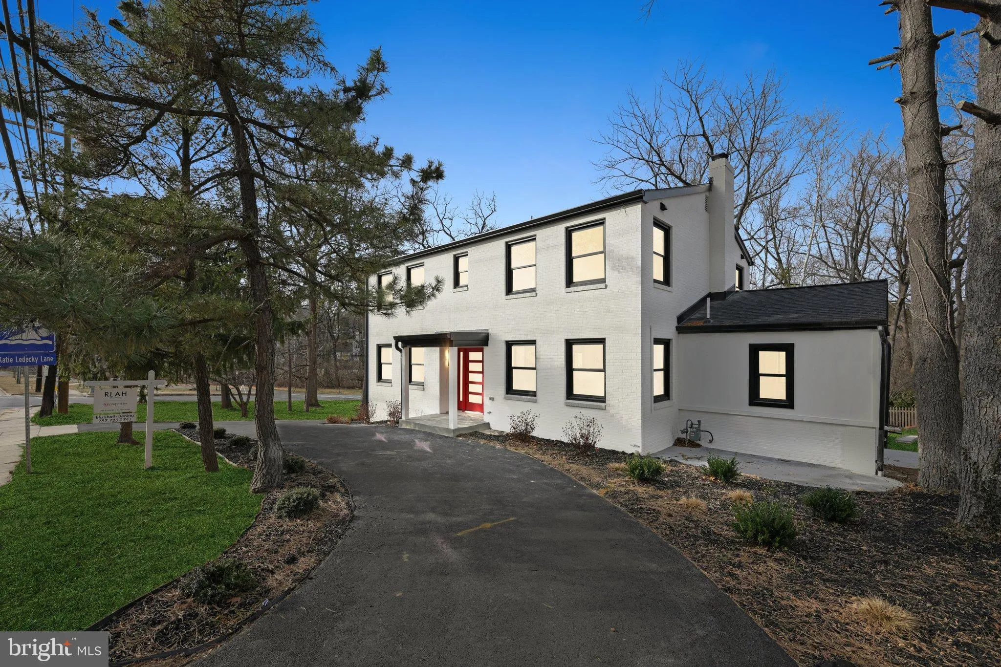 9200 CEDAR LANE, Bethesda, MD 20814