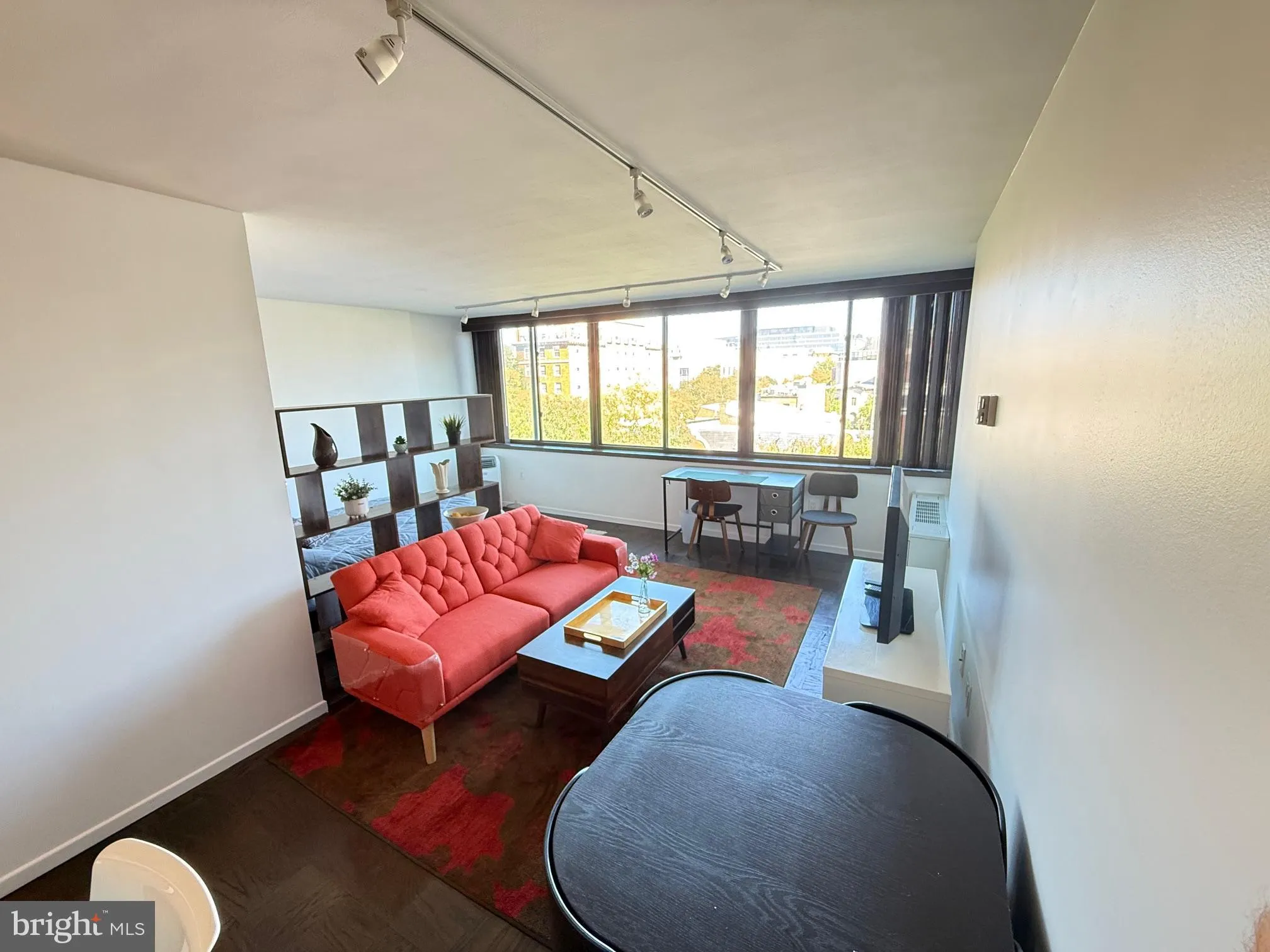 2030 F STREET, Washington, DC 20006