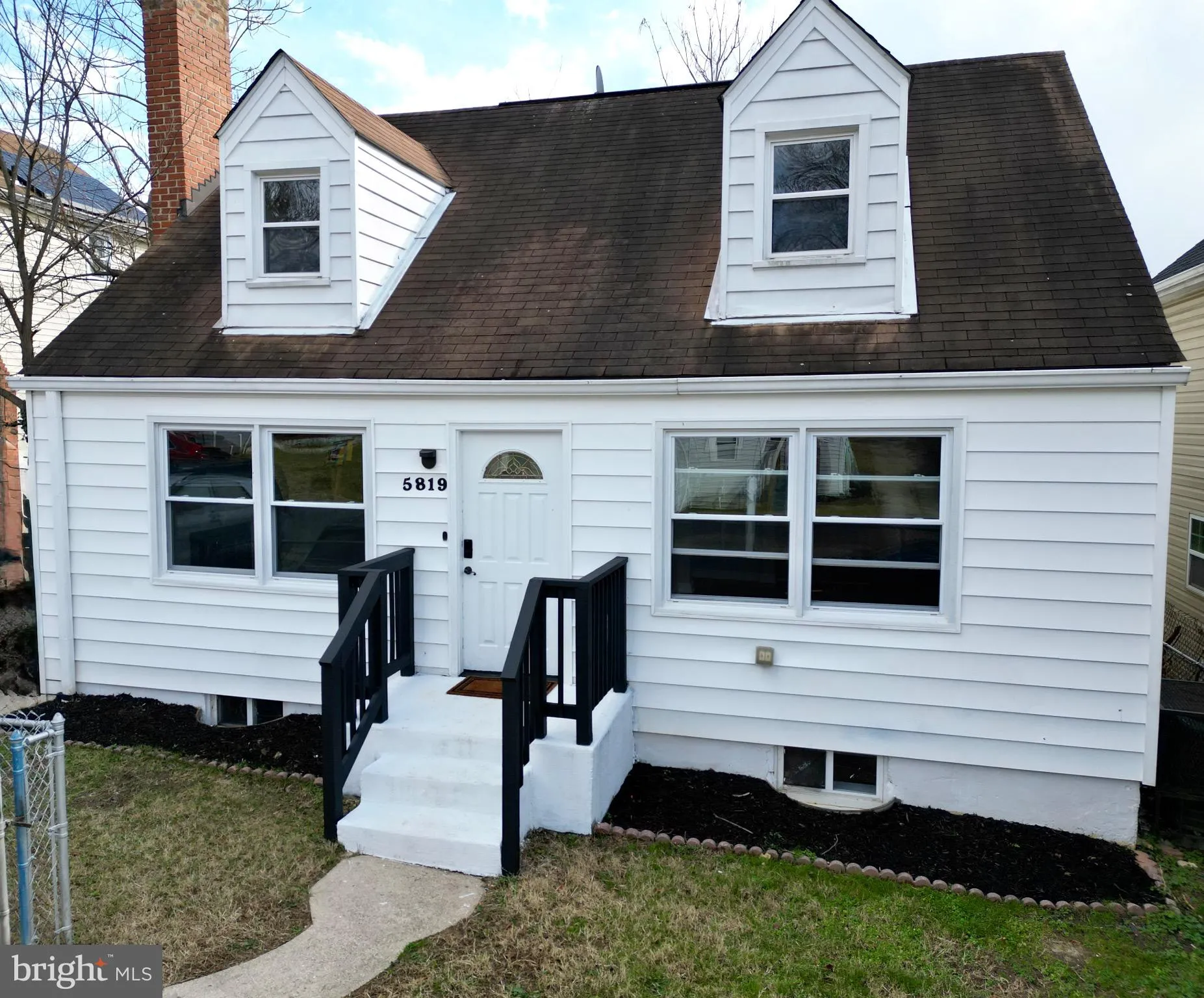 5819 CROWN STREET, Capitol Heights, MD 20743