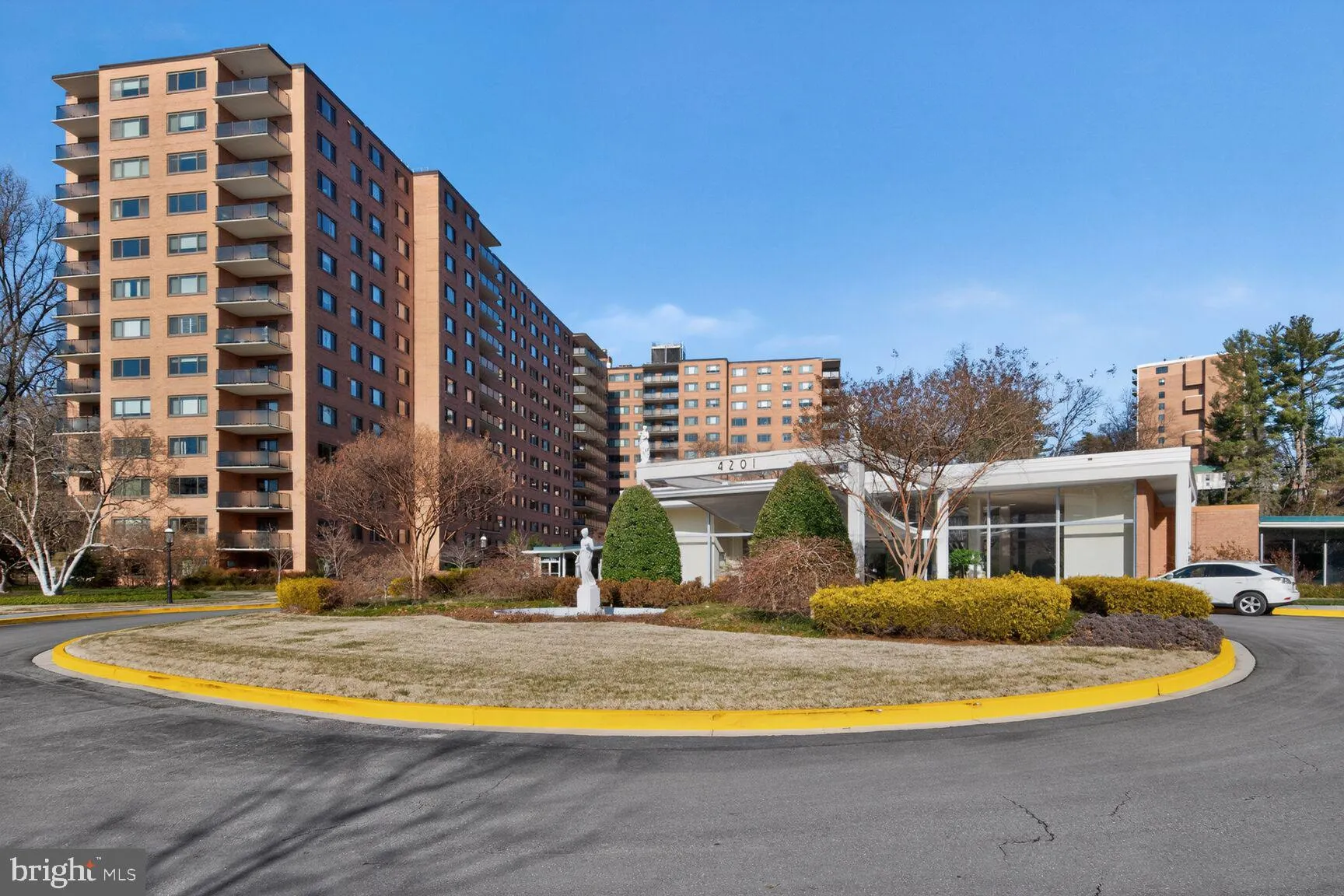 4201 CATHEDRAL AVENUE, Washington, DC 20016