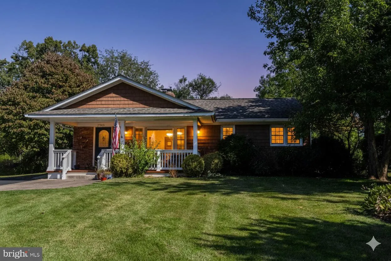 7909 FAIRFAX ROAD, Alexandria, VA 22308