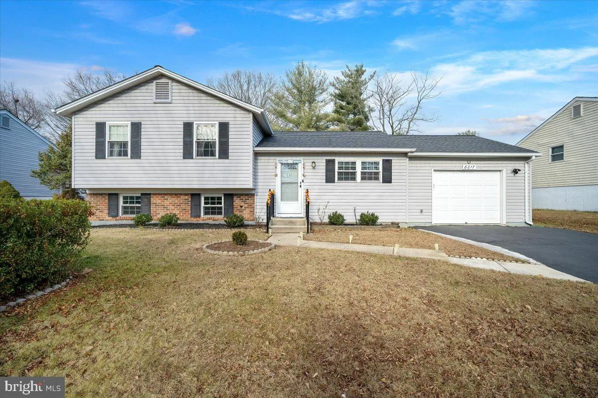 8217 MOUNTAIN LAUREL LANE, Gaithersburg, MD 20879