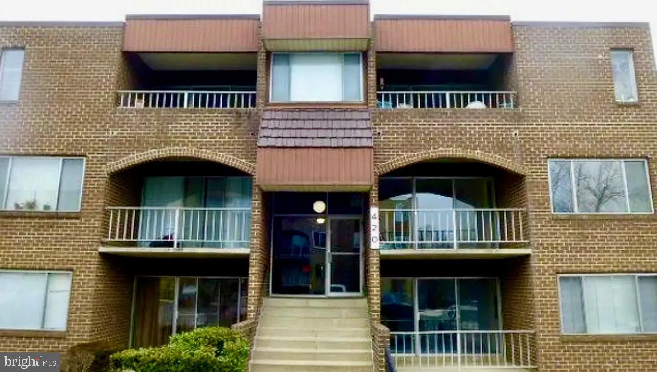 420 GIRARD STREET, Gaithersburg, MD 20877