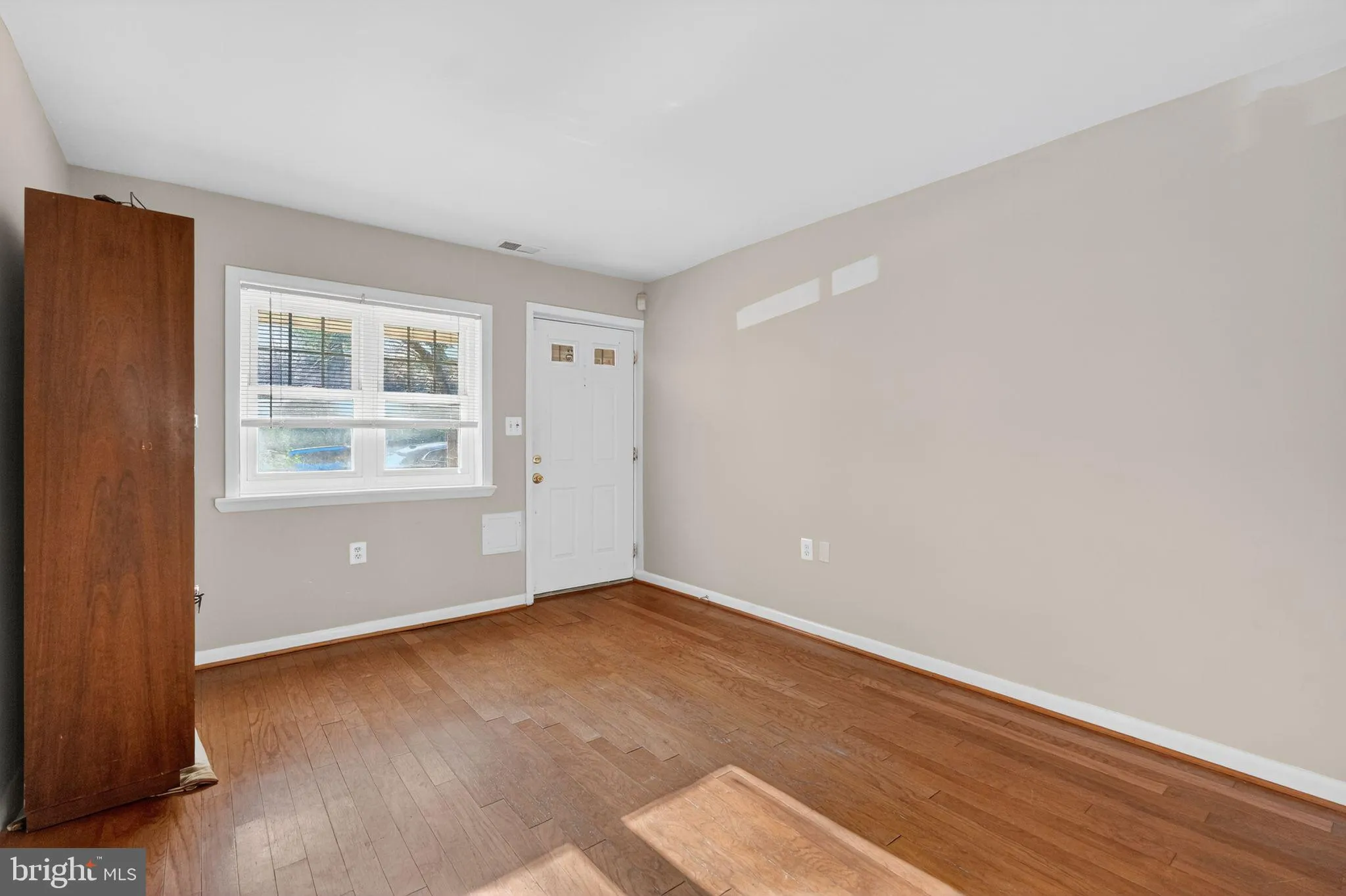 1718 MONTANA AVENUE, Washington, DC 20018