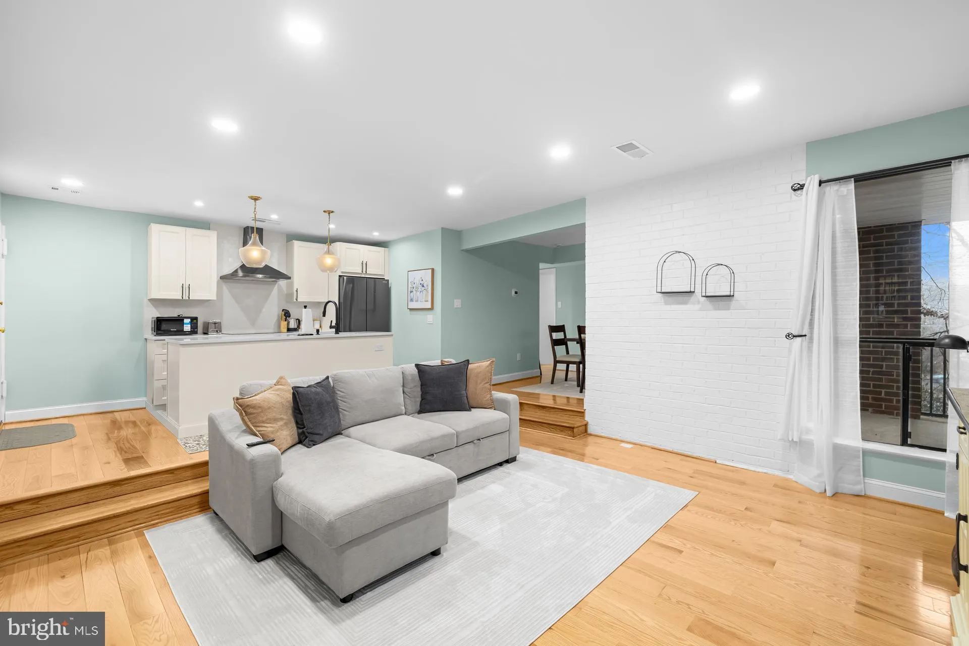 9820 GEORGIA AVENUE, Silver Spring, MD 20902