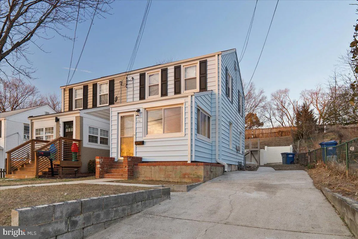 2716 JEFFERSON DRIVE, Alexandria, VA 22303