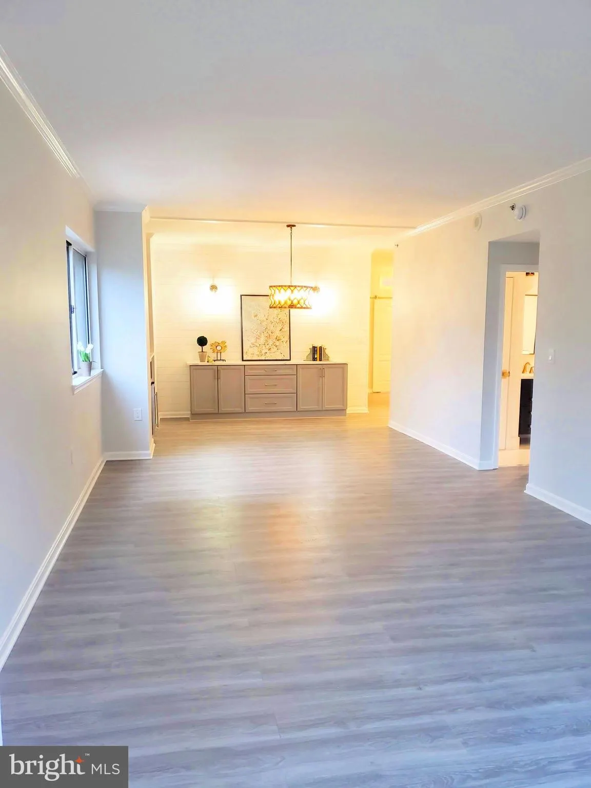1211 EADS STREET, Arlington, VA 22202