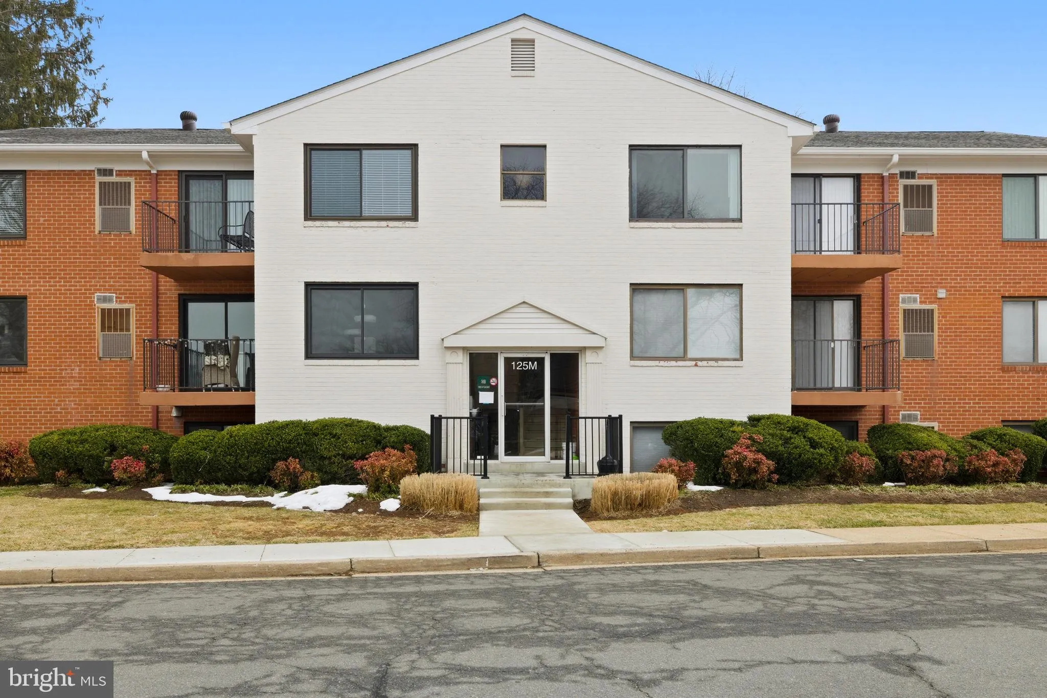 125 CLUBHOUSE DRIVE, Leesburg, VA 20175