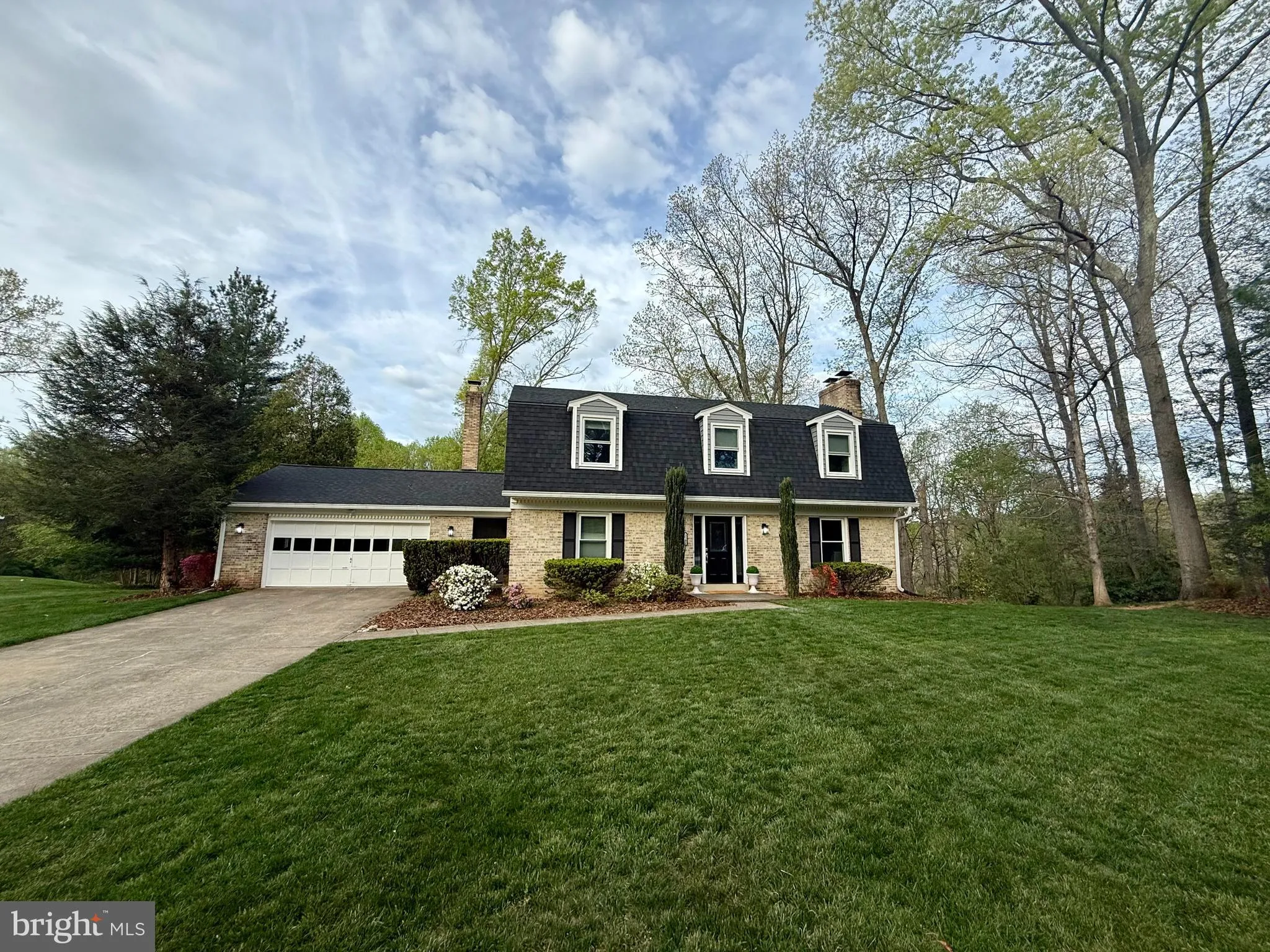 2102 TWIN MILL LANE, Oakton, VA 22124