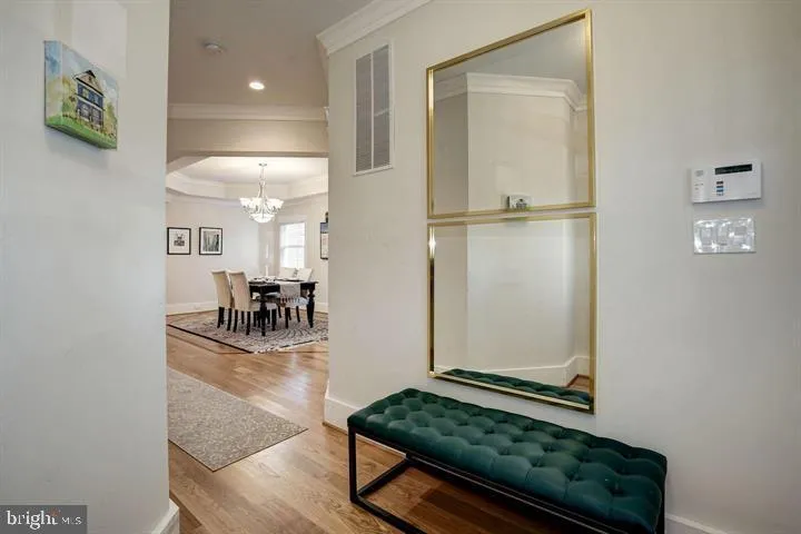 1919 N George Mason Dr N, Arlington, Virginia 22207