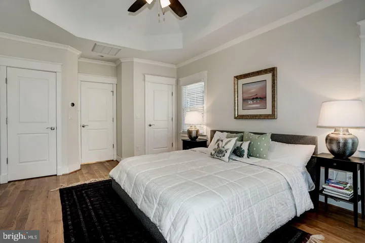 1919 N George Mason Dr N, Arlington, Virginia 22207