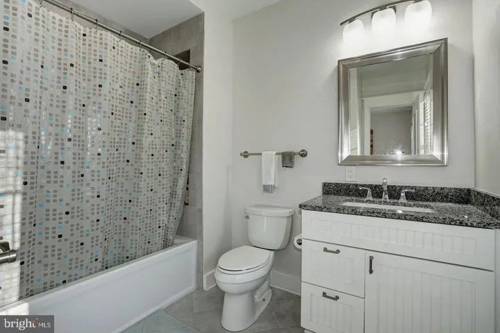 1919 N George Mason Dr N, Arlington, Virginia 22207