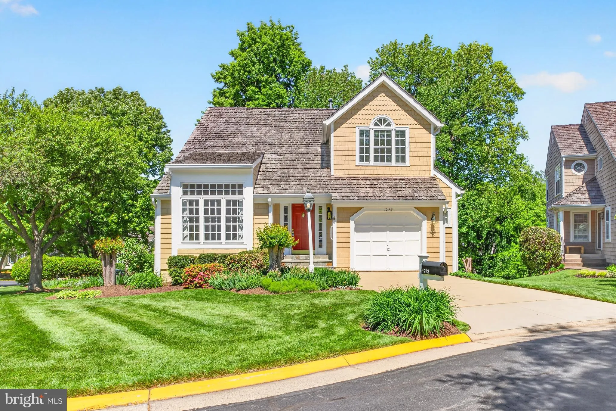 1273 LAMPLIGHTER WAY, Reston, VA 20194