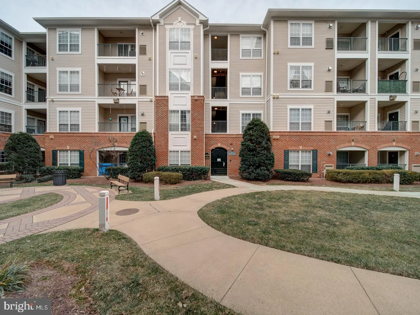 4850 EISENHOWER AVENUE, Alexandria, VA 22304