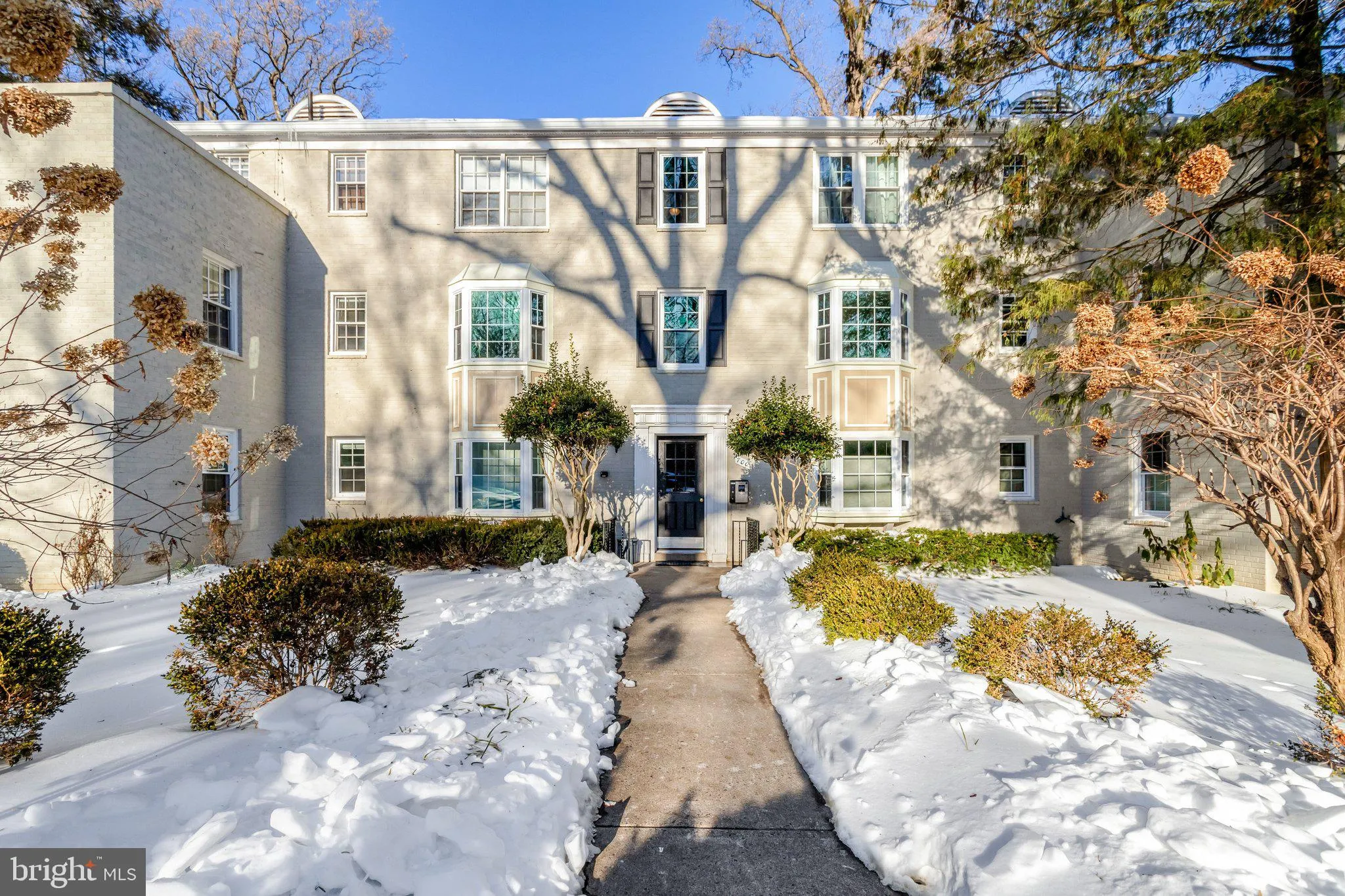 700 ARLINGTON MILL DRIVE, Arlington, VA 22204