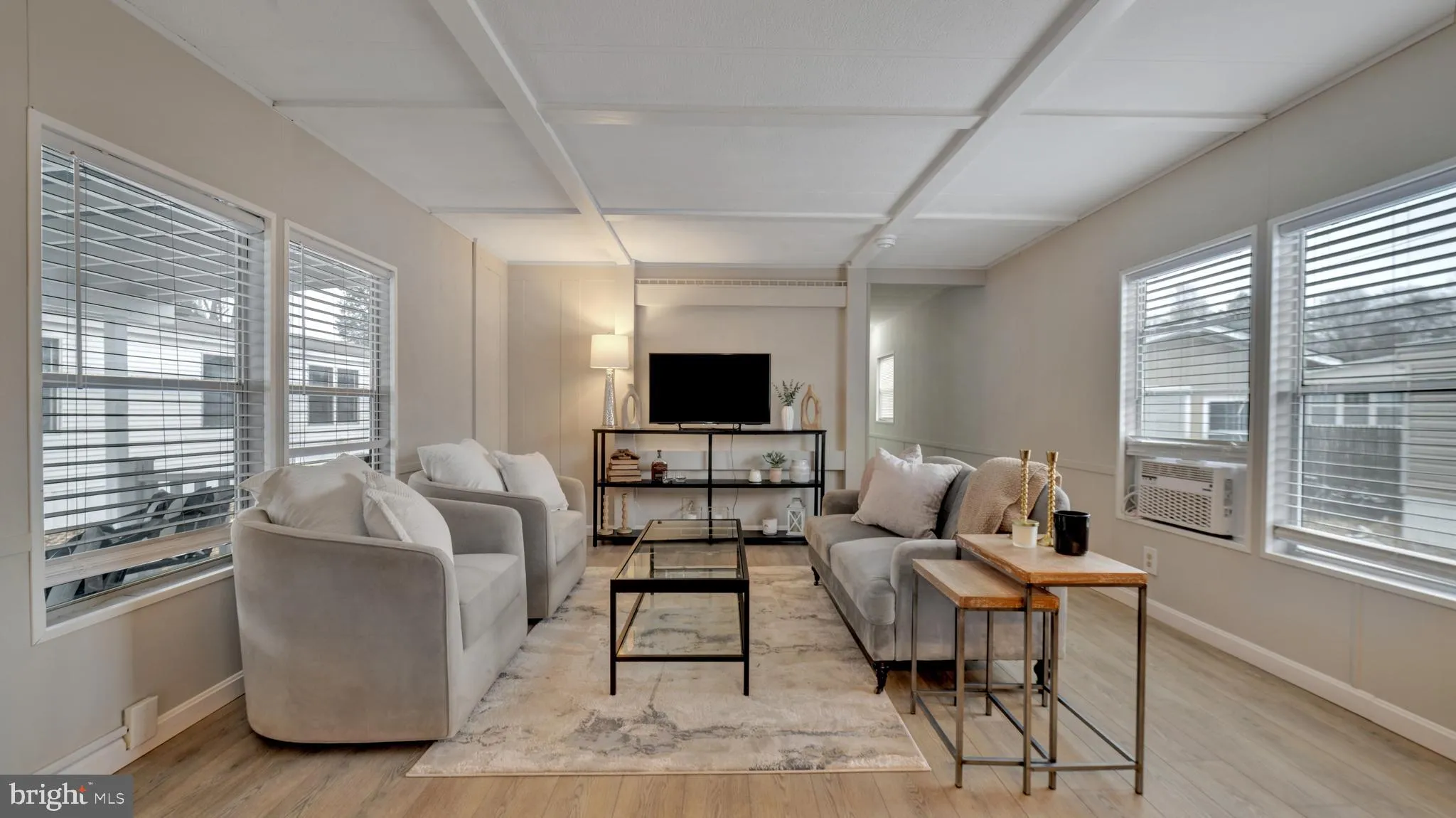 276 5TH, Lothian, MD 20711