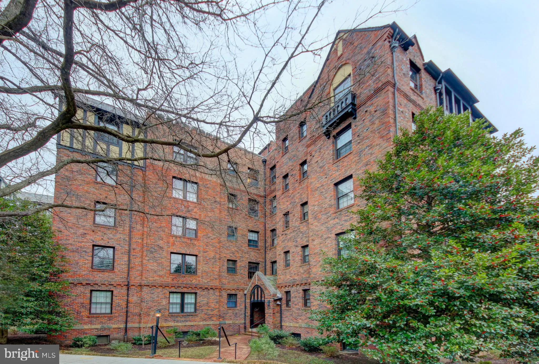 3020 TILDEN STREET, Washington, DC 20008