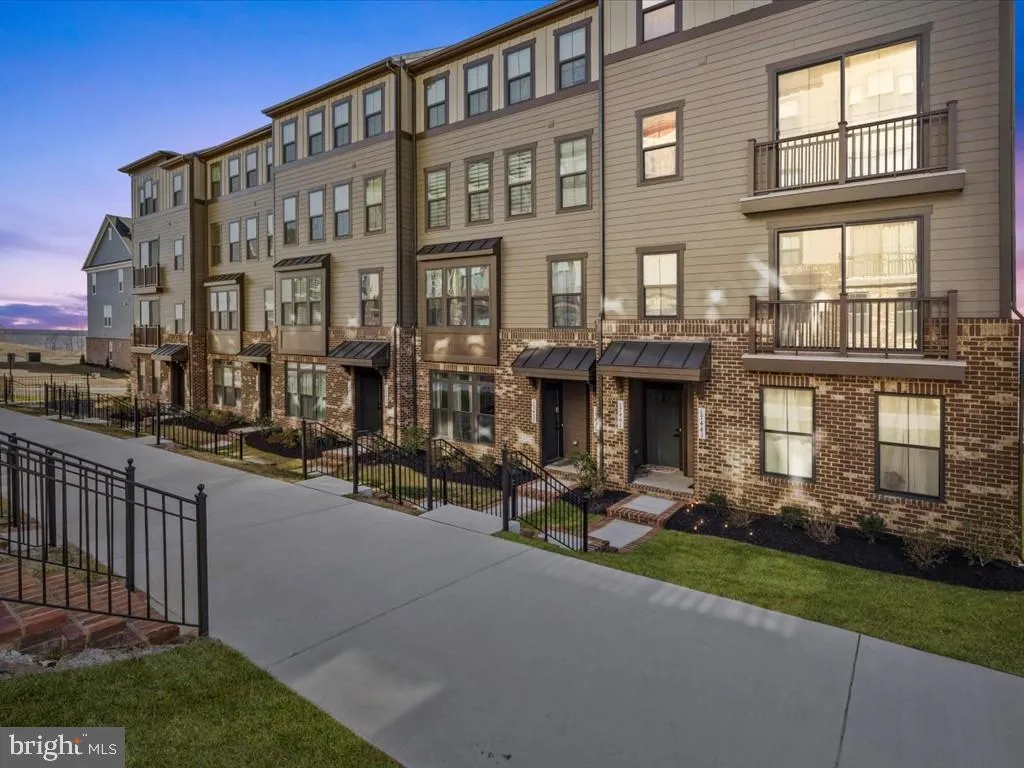 17437 SOUTHERN SHORES DRIVE, Dumfries, VA 22026