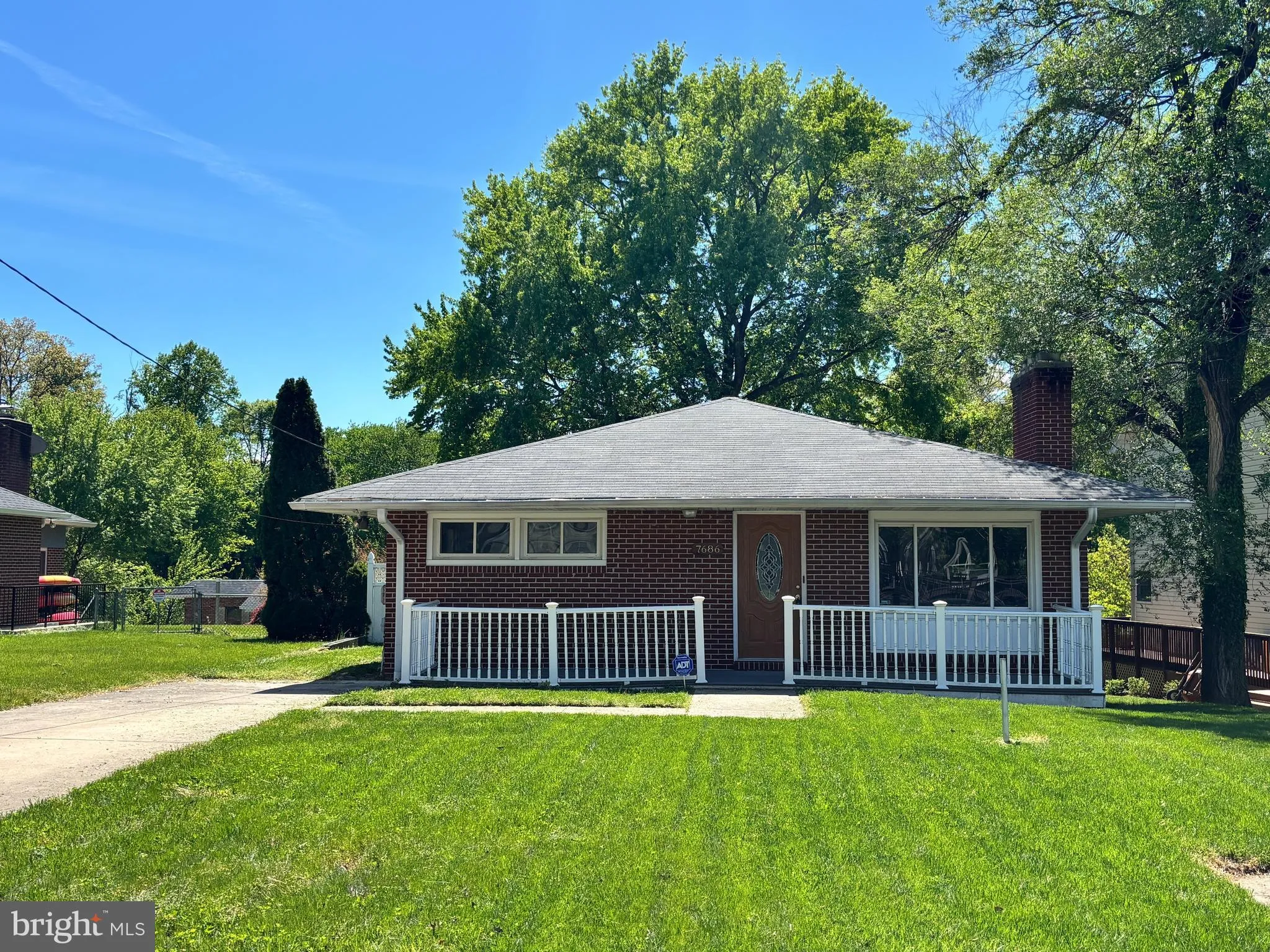 7686 BRIAR LANE, Pasadena, MD 21122