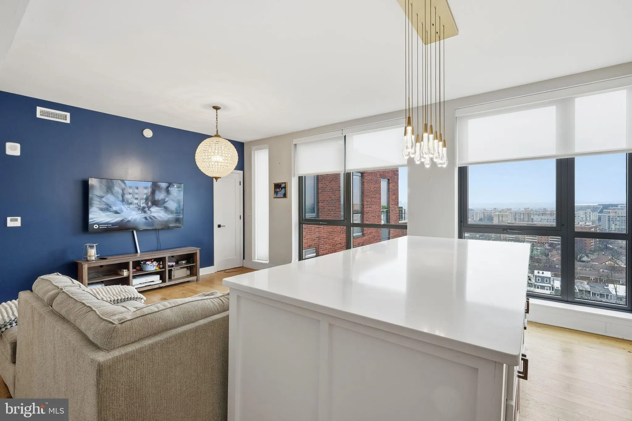 1211 VAN STREET, Washington, DC 20003