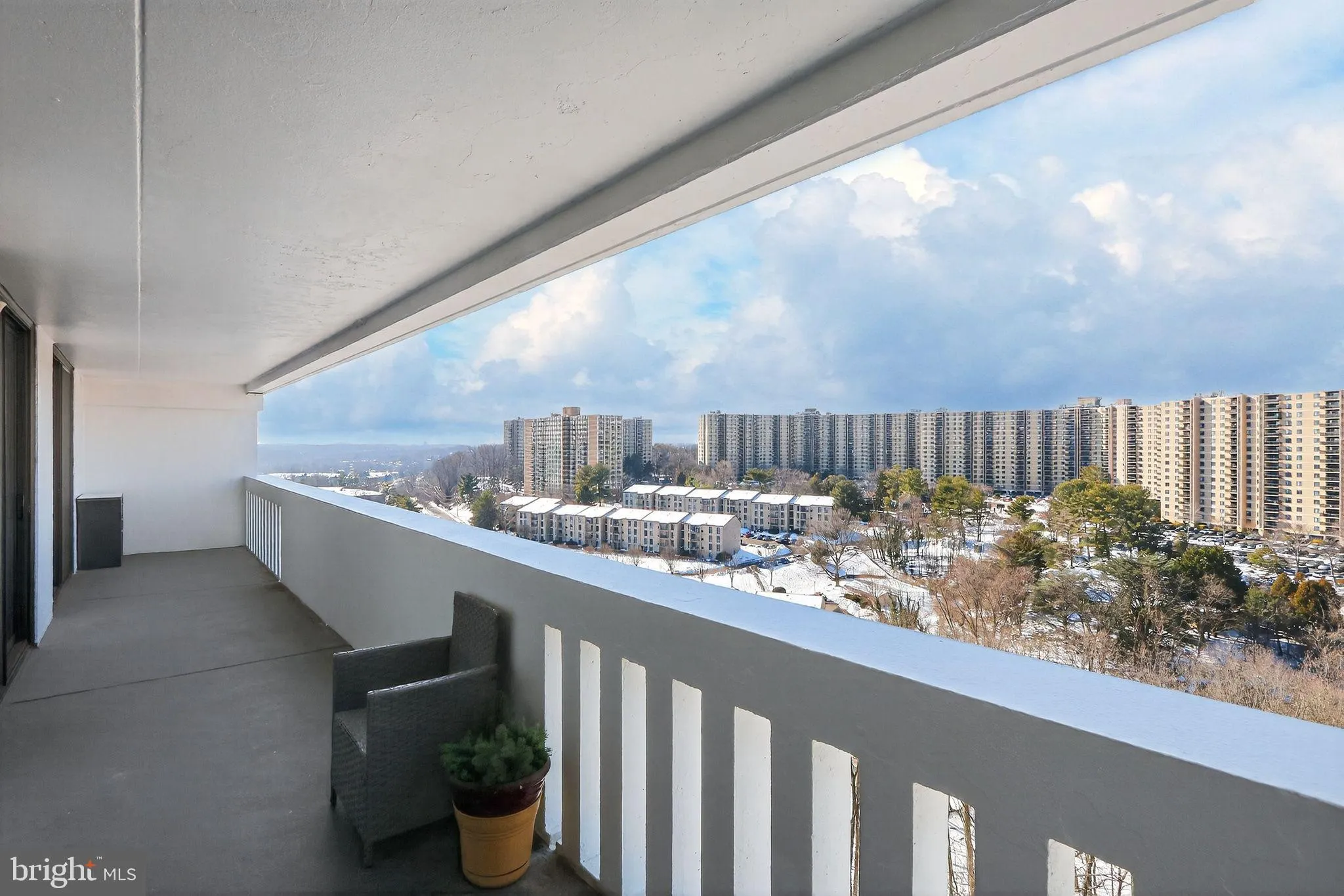 6101 EDSALL ROAD, Alexandria, VA 22304