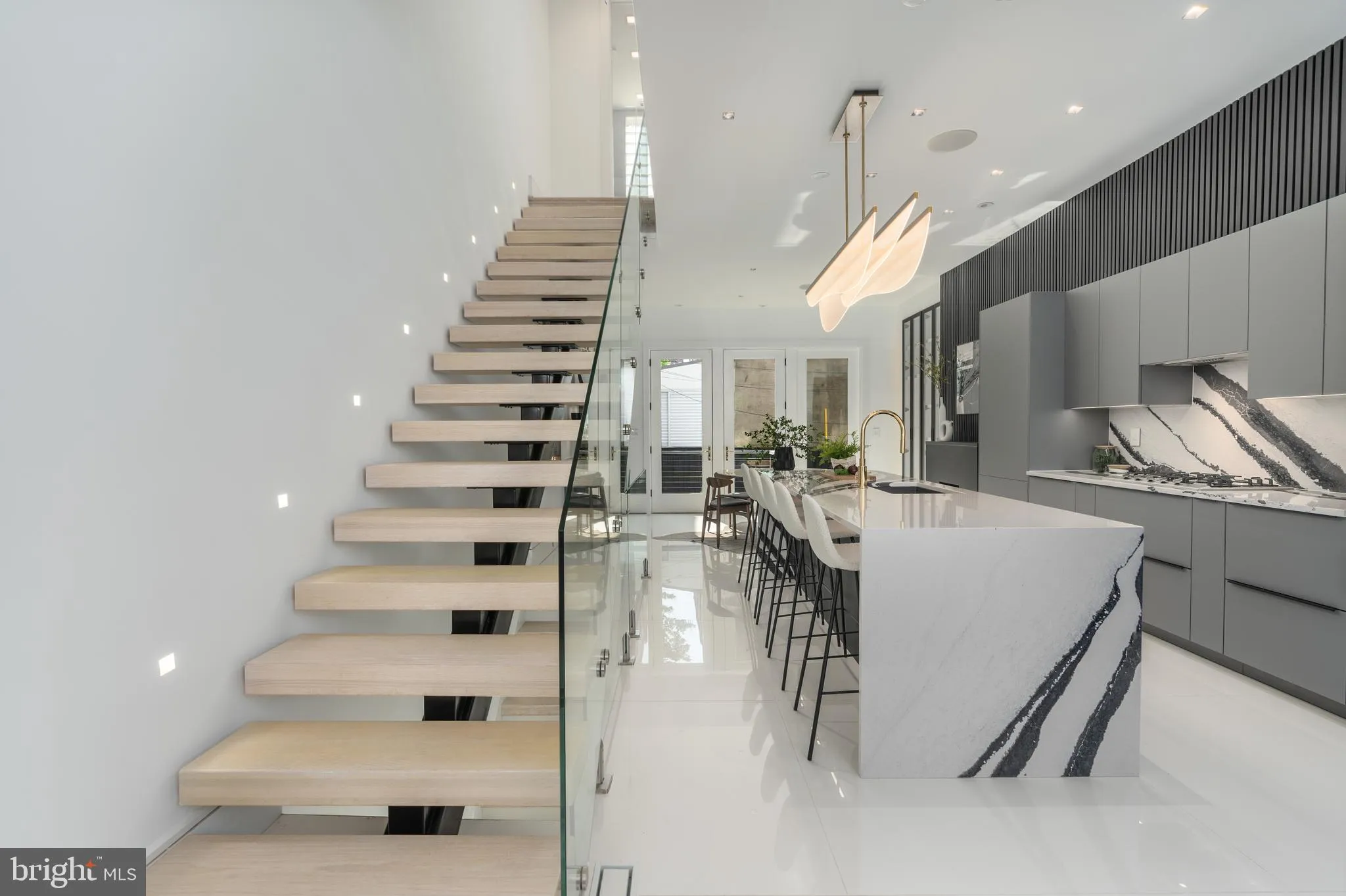 1604 13TH STREET, Washington, DC 20009
