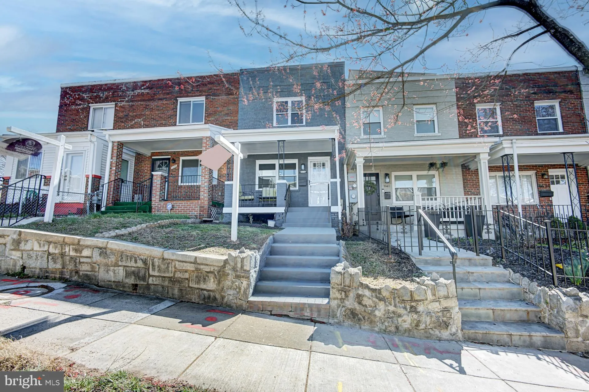 1643 LANG PLACE, Washington, DC 20002