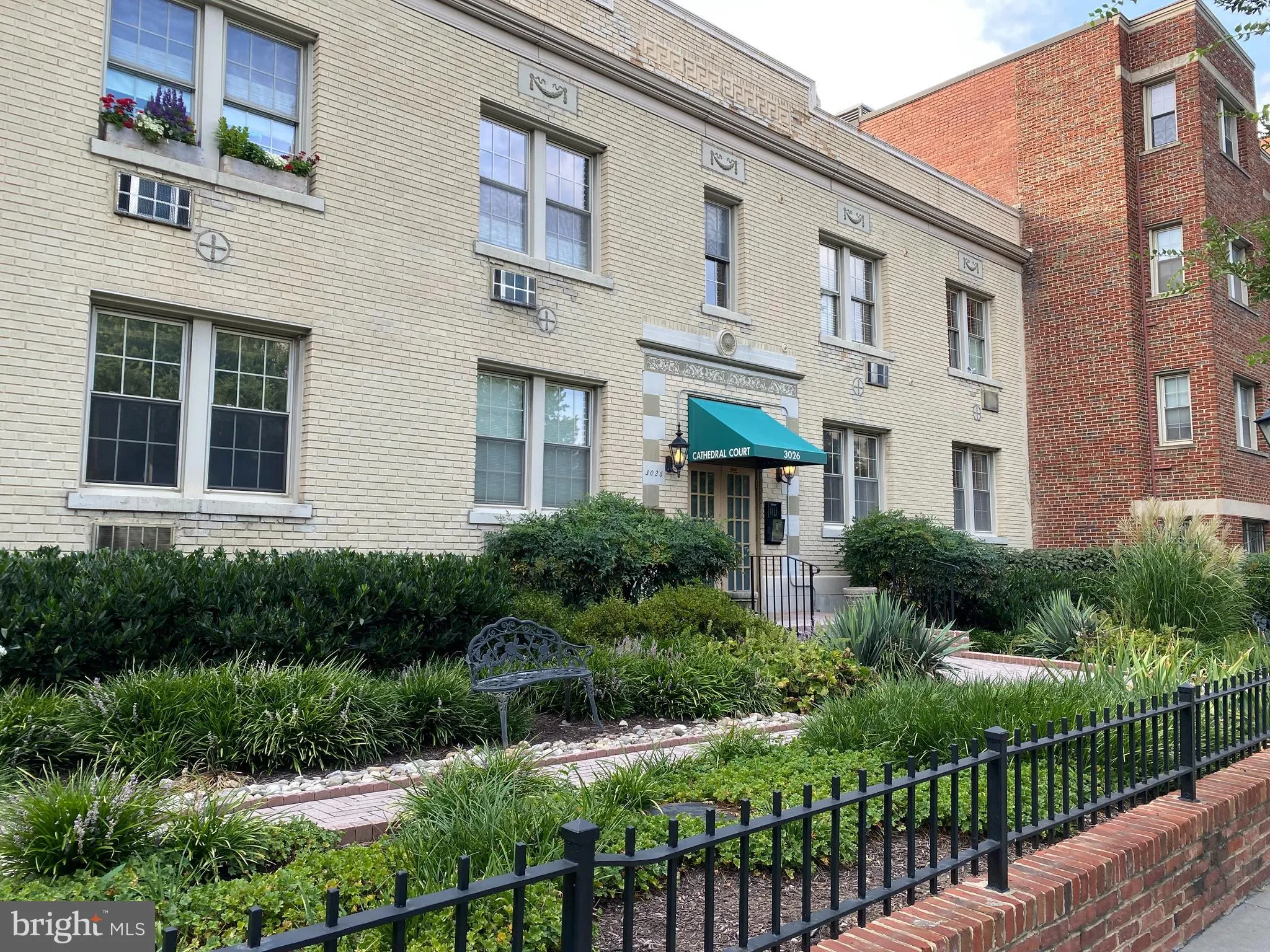 3026 WISCONSIN AVENUE, Washington, DC 20016