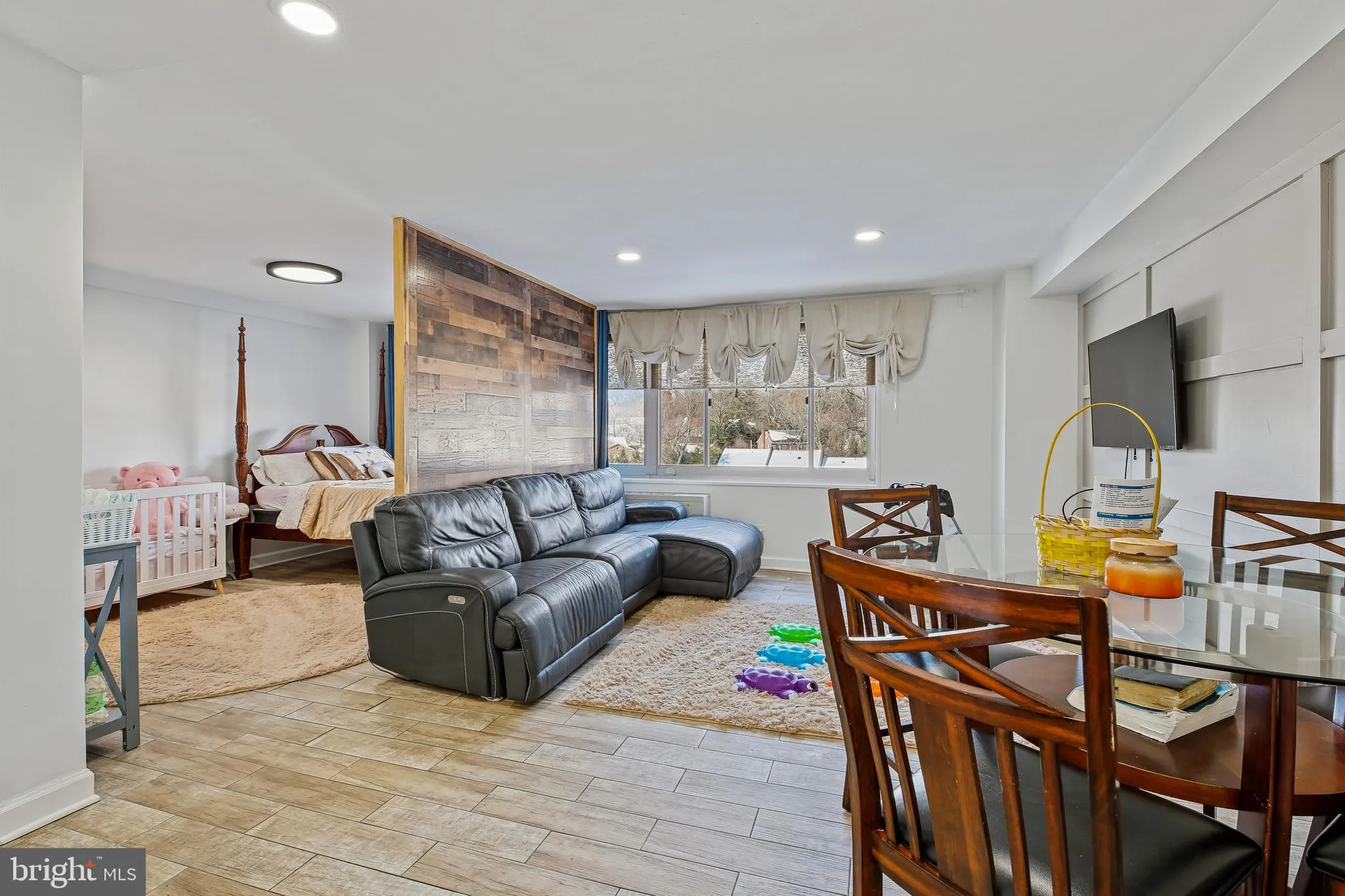1900 LYTTONSVILLE ROAD, Silver Spring, MD 20910