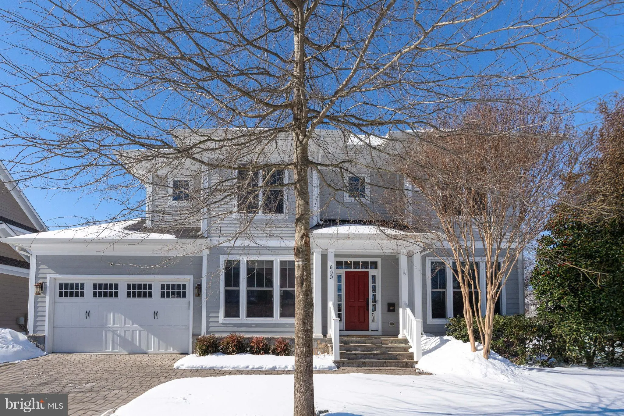 600 MONROE STREET, Arlington, VA 22204