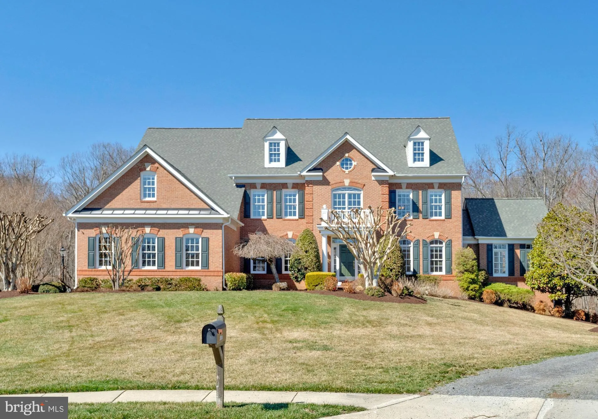 5802 RIDINGS MANOR PLACE, Centreville, VA 20120