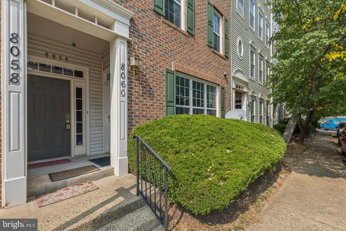 8058 GENEA WAY, Falls Church, VA 22042