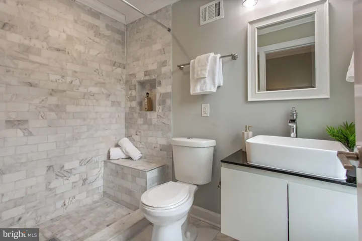 2217 14th St Se, Washington, District of Columbia 20020