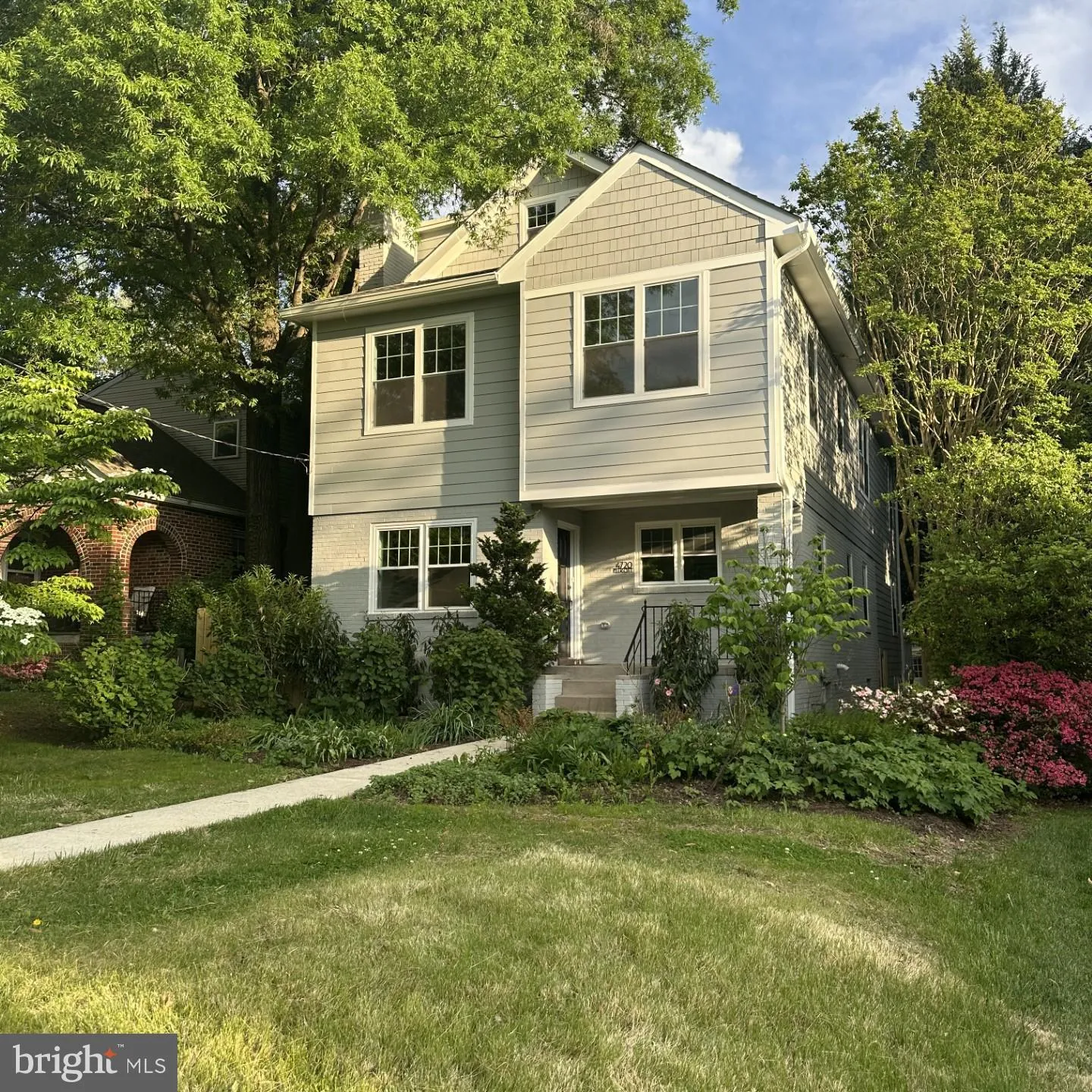 4720 ELLICOTT STREET, Washington, DC 20016