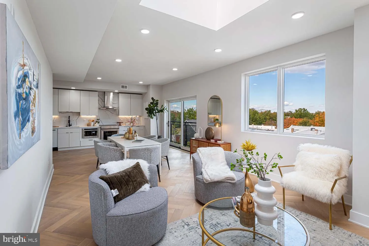 1516 EAST CAPITOL STREET, Washington, DC 20003