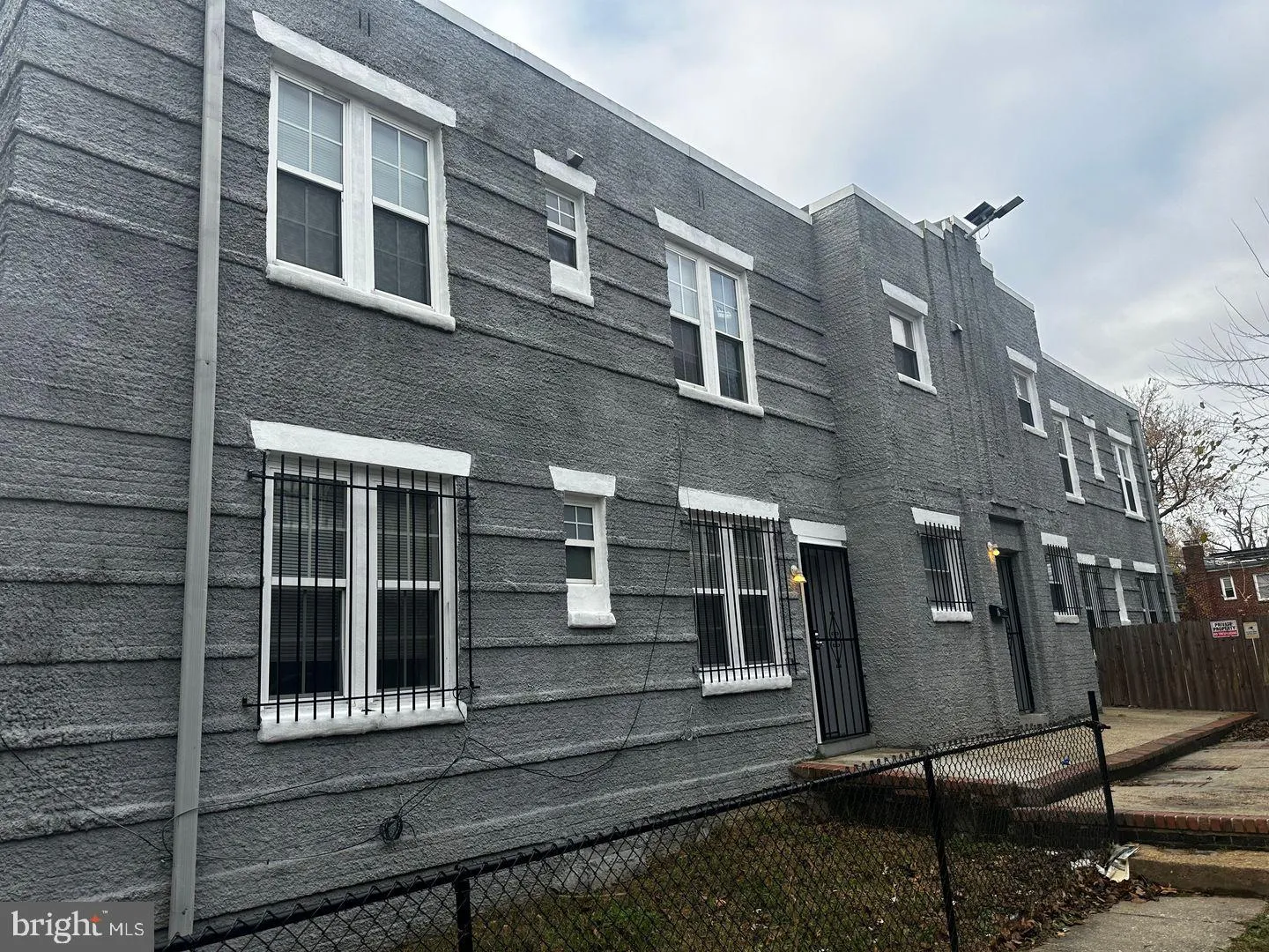 4632 HILLSIDE ROAD, Washington, DC 20019
