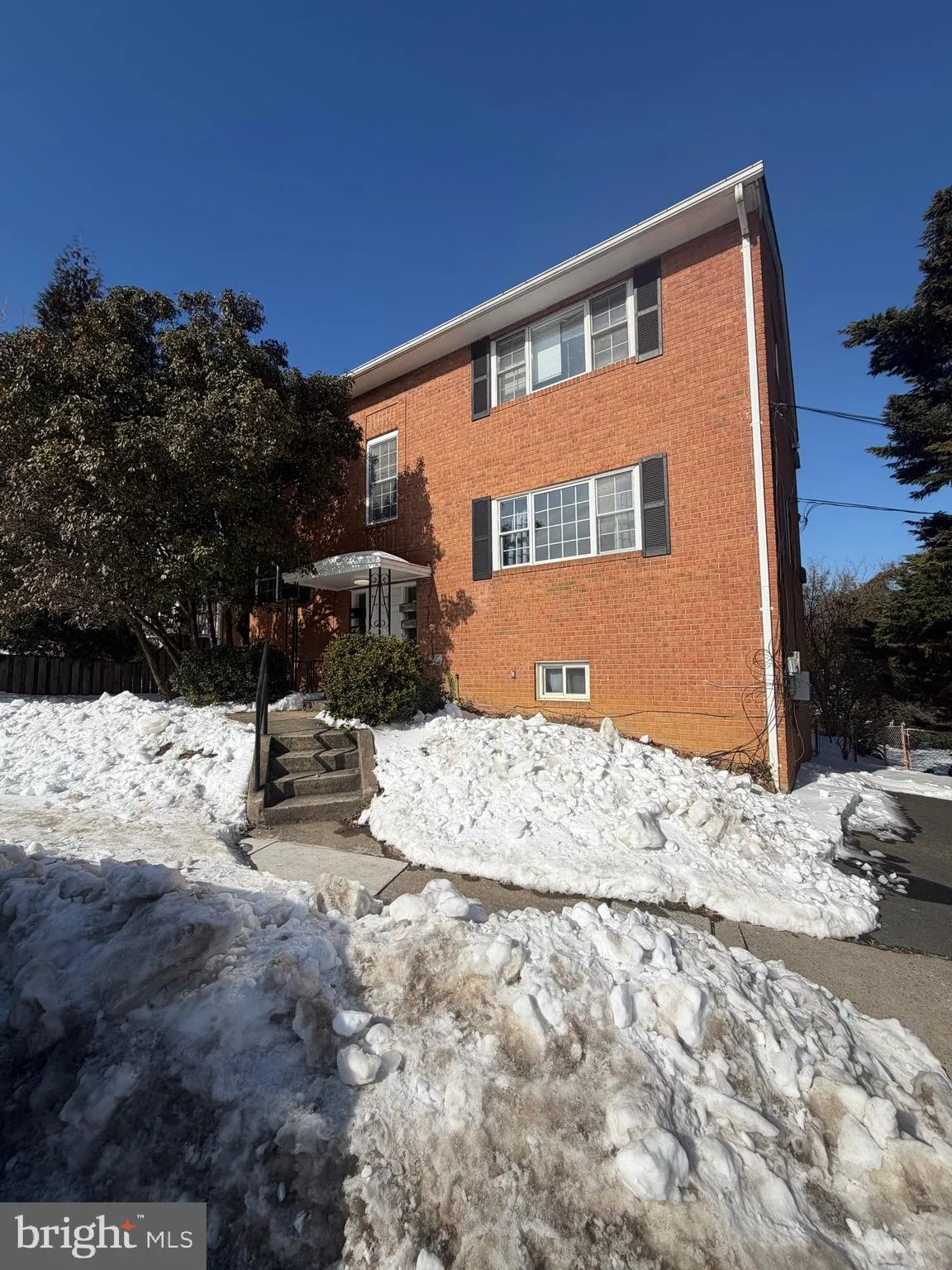 4207 15TH STREET, Arlington, VA 22207