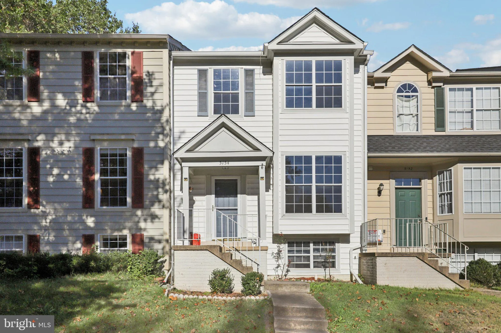 5154 MEETING PLACE, Woodbridge, VA 22193