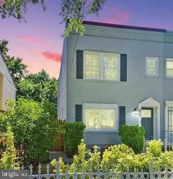 1319 49TH STREET, Washington, DC 20019