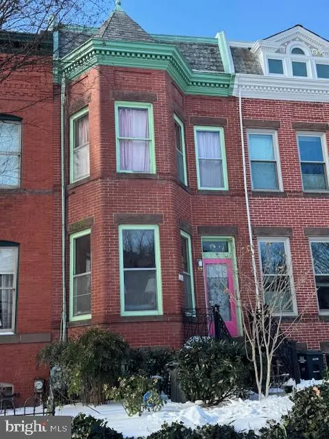 149 KENTUCKY AVENUE, Washington, DC 20003