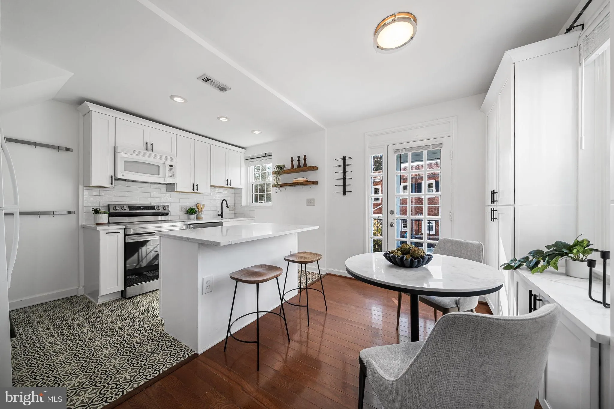 4829 28TH STREET, Arlington, VA 22206