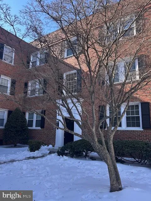 3937 PENNSYLVANIA AVENUE, Washington, DC 20020