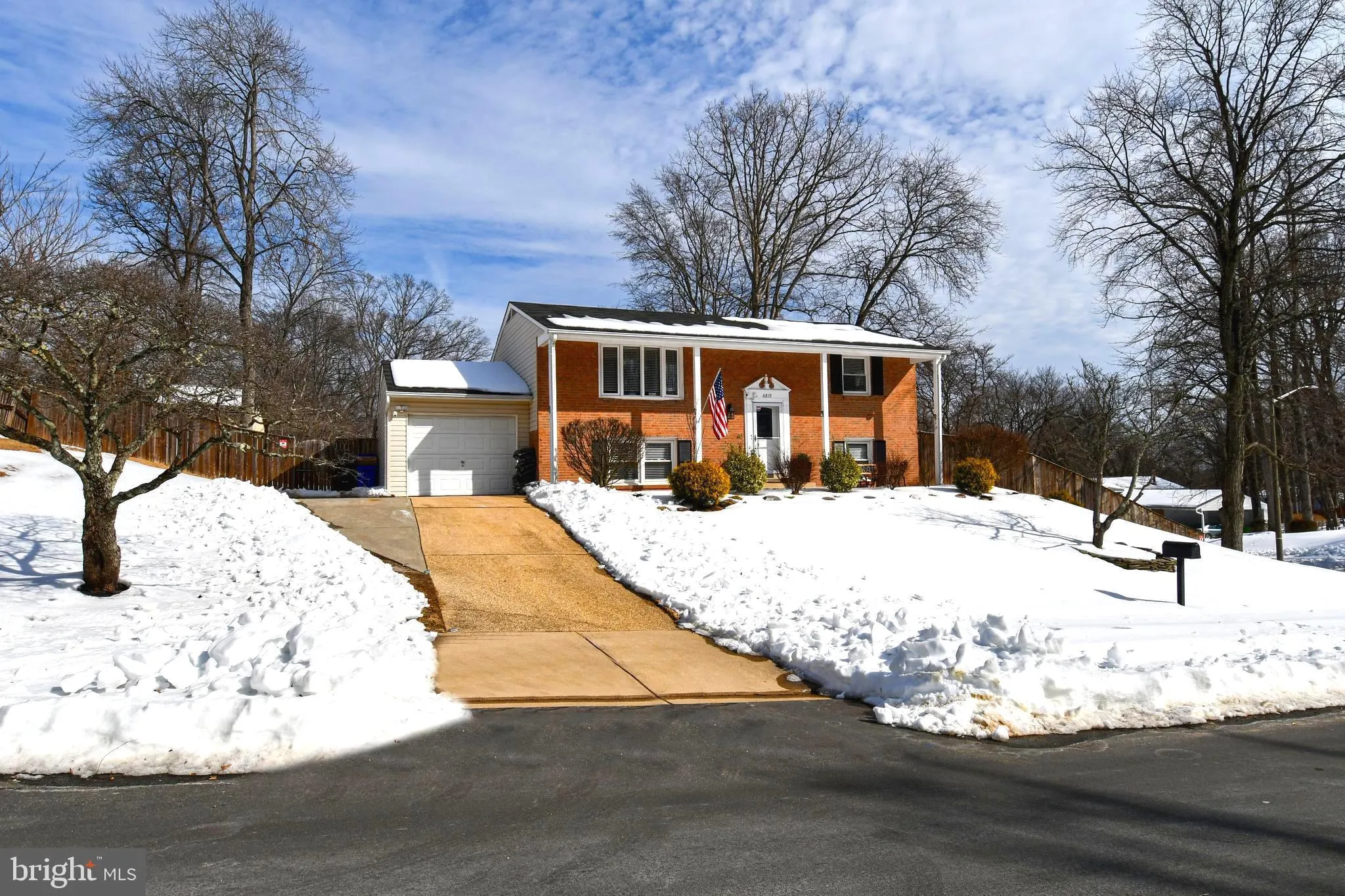 6819 LAVANT DRIVE, Springfield, VA 22152