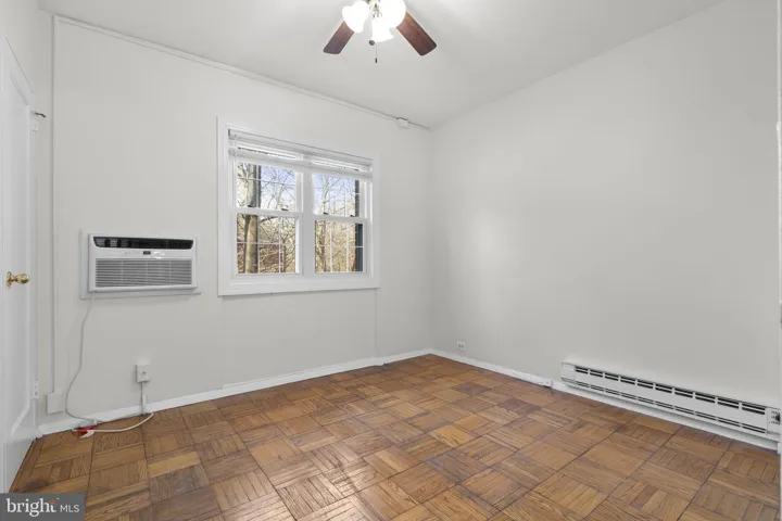 3536 Gunston Road, Alexandria, VA 22302